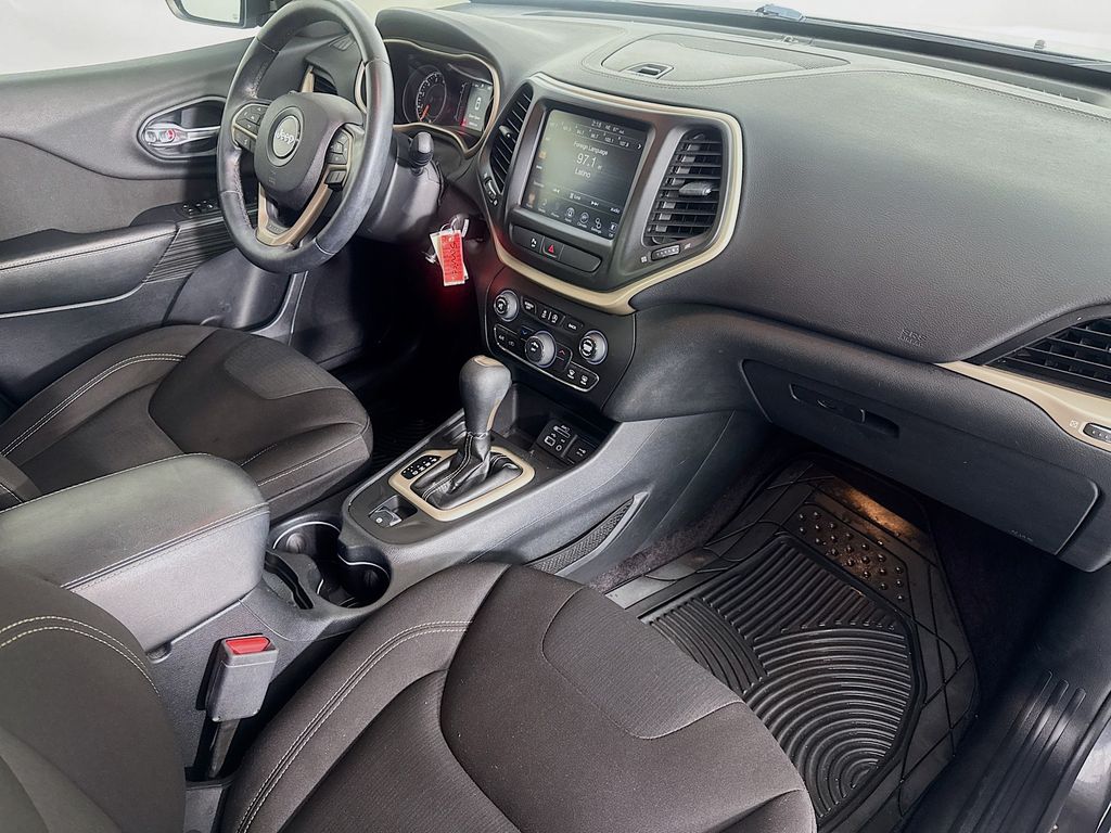 Used Car 2016 Jeep Cherokee  Latitude For Sale Under $12,000 In Austin, Texas