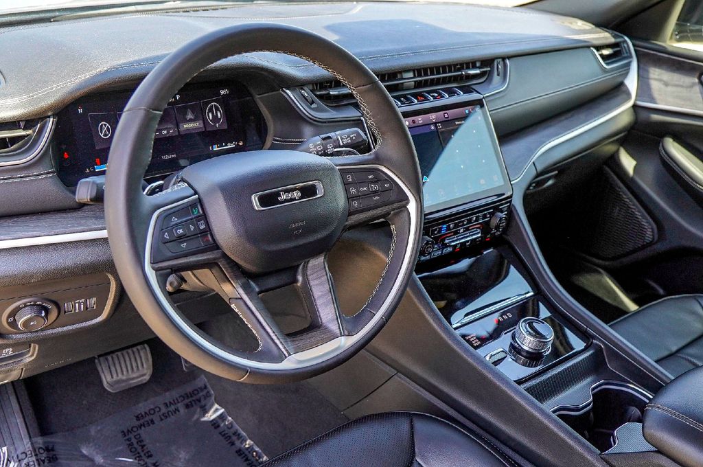 Used Car 2024 Jeep Grand Cherokee L  Limited For Sale Under $40,000 In Taylor, Texas