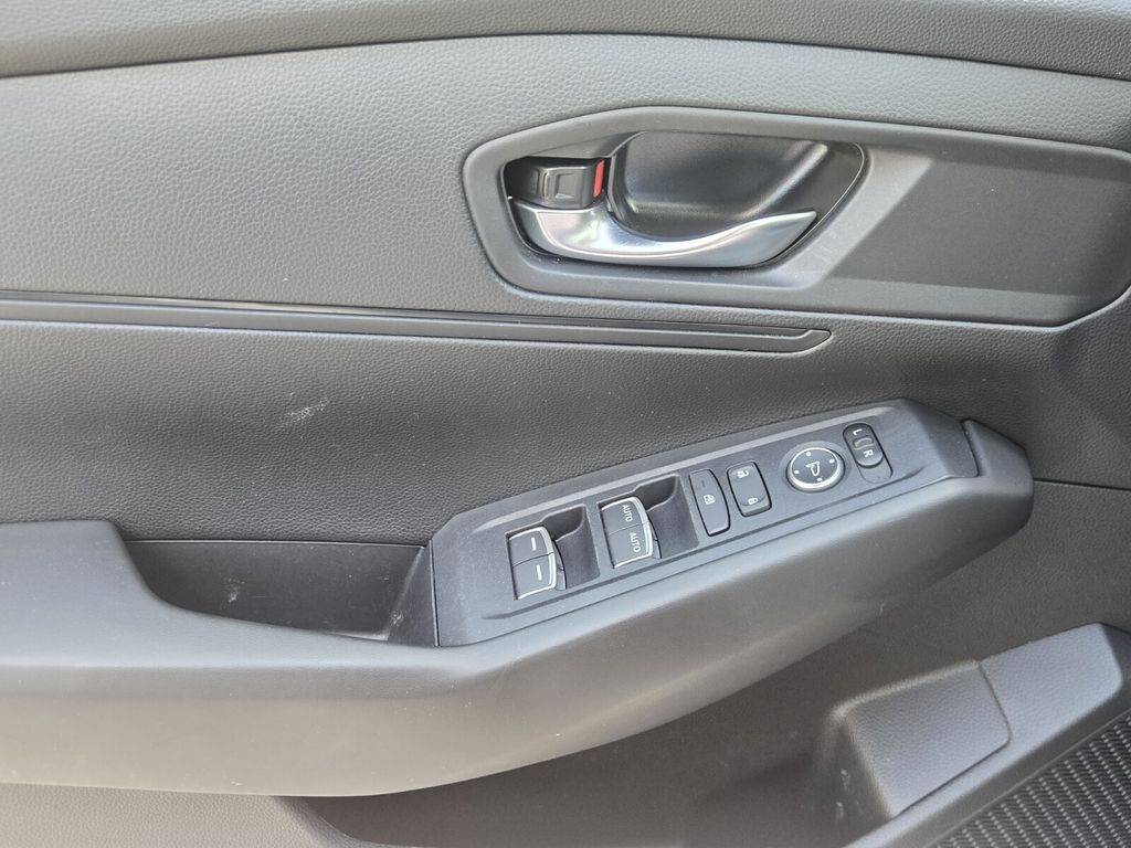 2025 Honda Accord - $25,514