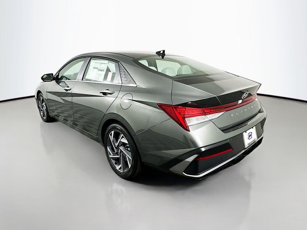 Thumbnail: 2025 Hyundai Elantra - 7