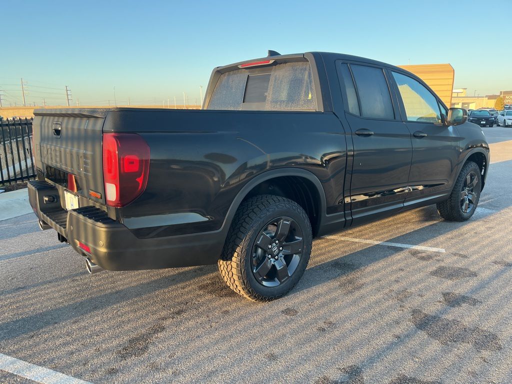 Thumbnail: 2026 Honda Ridgeline - 3