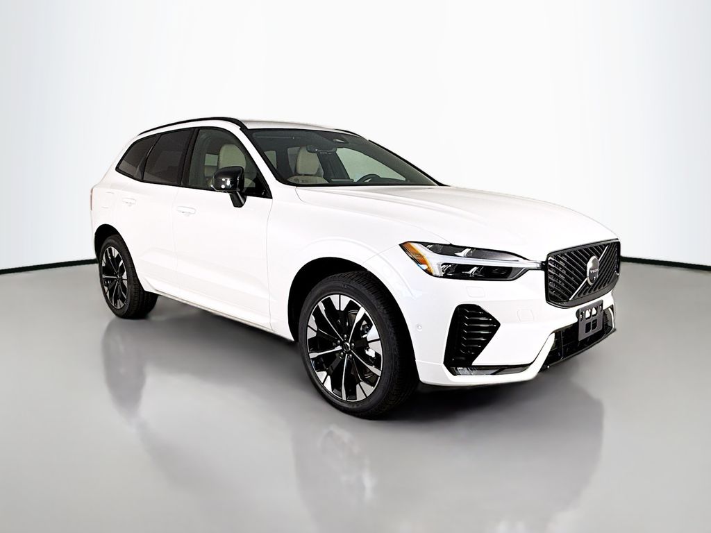 2026 Volvo XC60 B5 Plus AWD