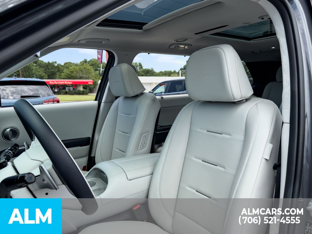 Used 2026 Gray Hyundai Calligraphy image 10