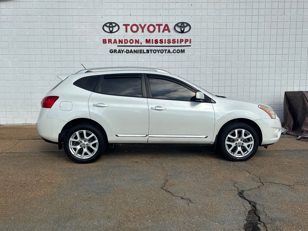 2011 Nissan Rogue SV