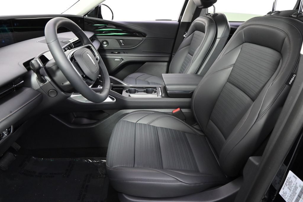 New 2026 Black Lincoln Reserve image 11