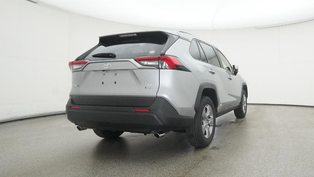 Thumbnail: 2025 Toyota RAV4 - 29