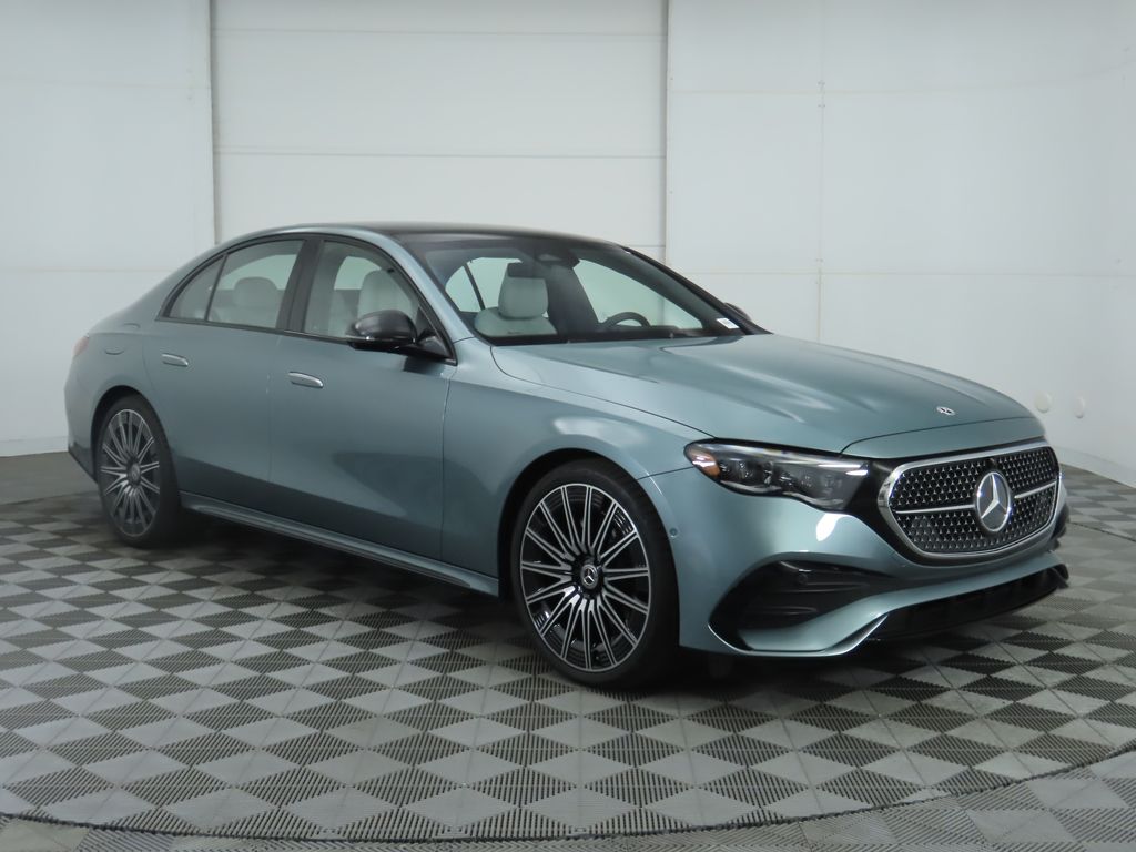 Thumbnail: 2026 Mercedes-Benz E-Class - 3