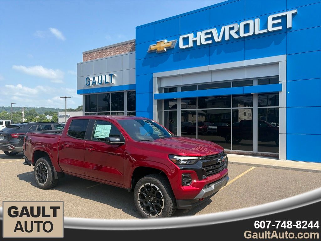 Radiant Red Tintcoat 2026 Chevrolet Colorado Pickup Truck Four-Wheel Drive 8-Speed Automatic