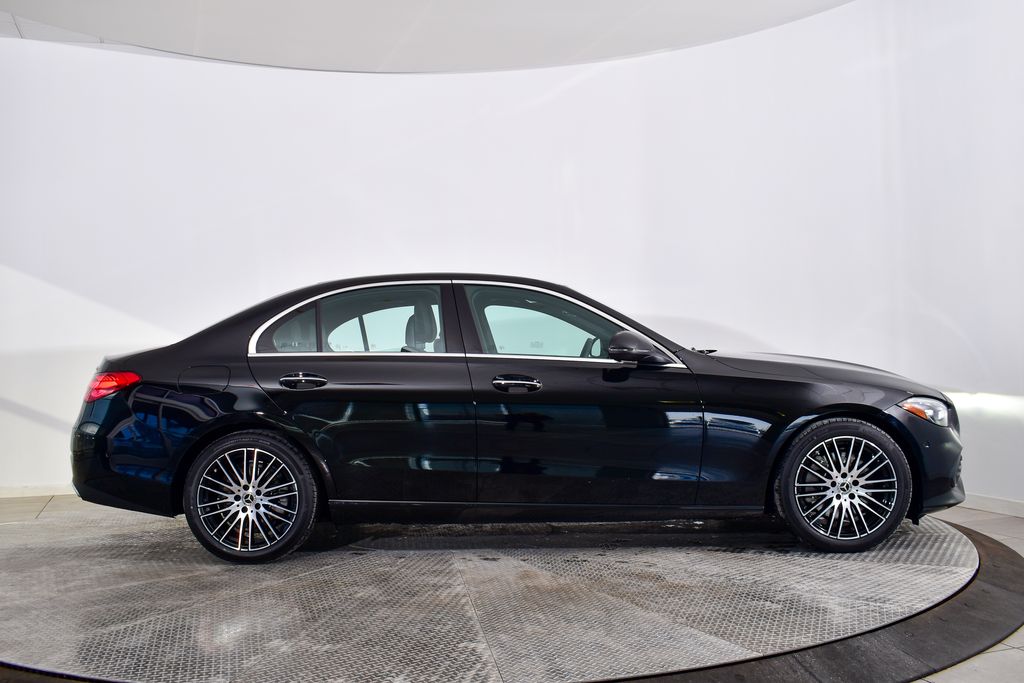 Thumbnail: 2025 Mercedes-Benz C-Class - 6