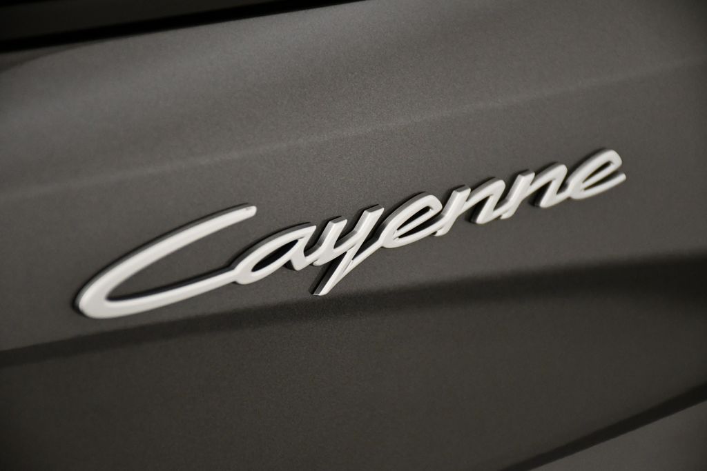 Thumbnail: 2025 Porsche Cayenne - 11