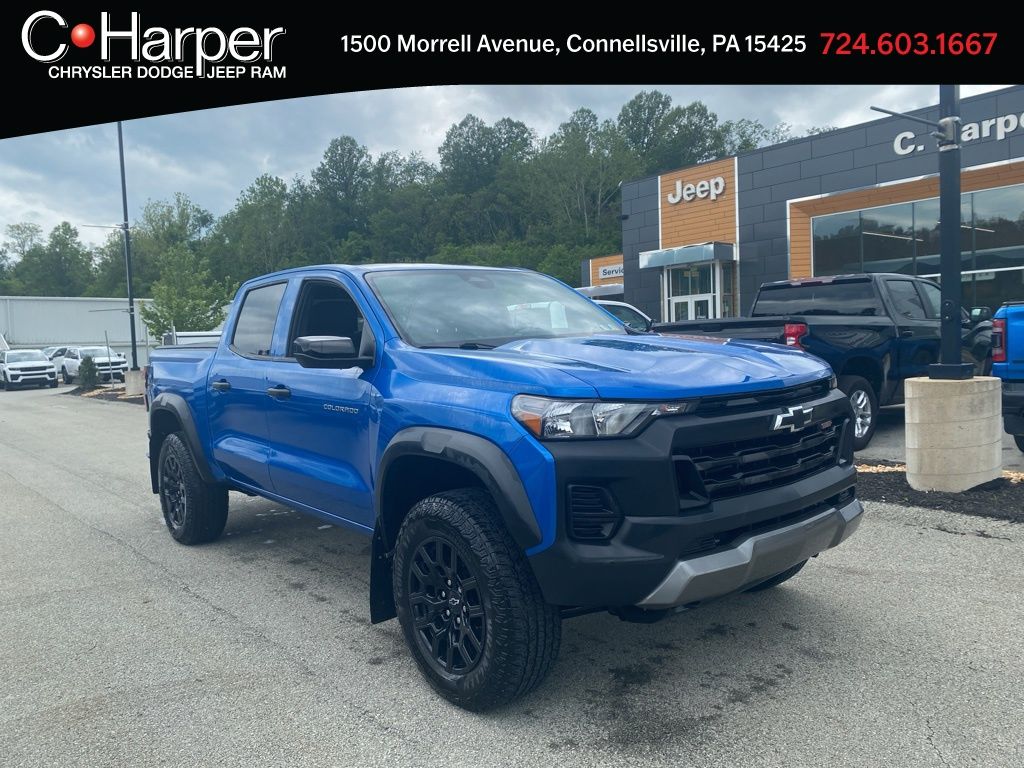 Glacier Blue Metallic 2024 Chevrolet Colorado Trail Boss Crew Cab 4WD Pickup Truck Four-Wheel Drive 8-Speed Automatic