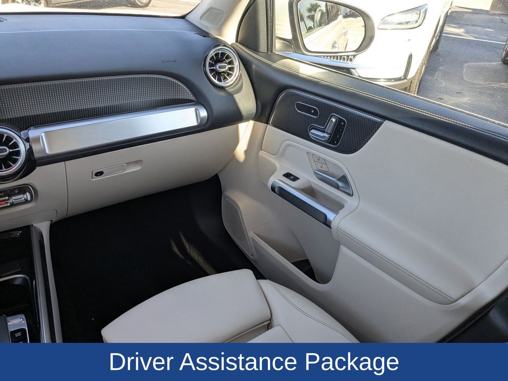 2020 Mercedes-Benz GLB 250 