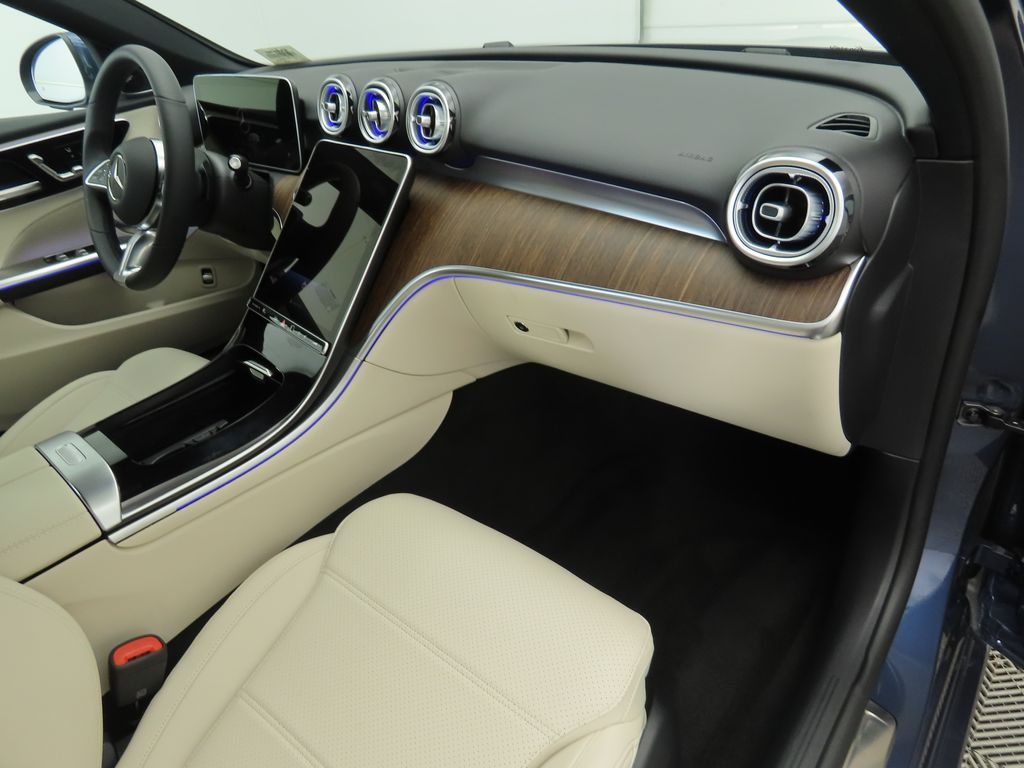 Thumbnail: 2025 Mercedes-Benz C-Class - 19