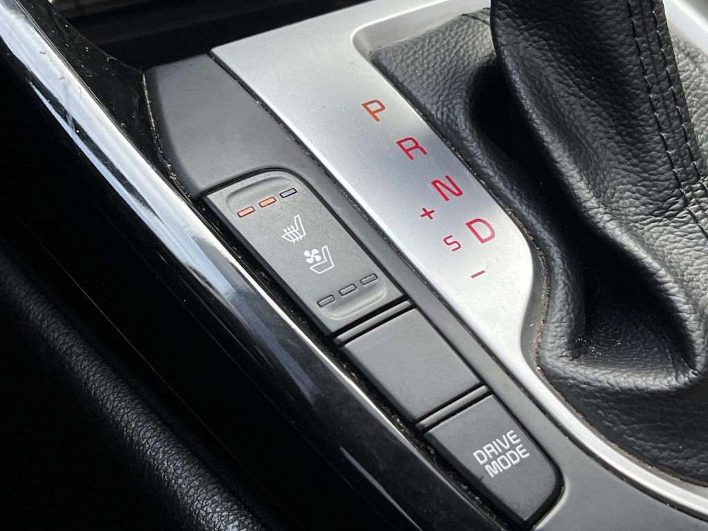 2023 Kia Forte #22