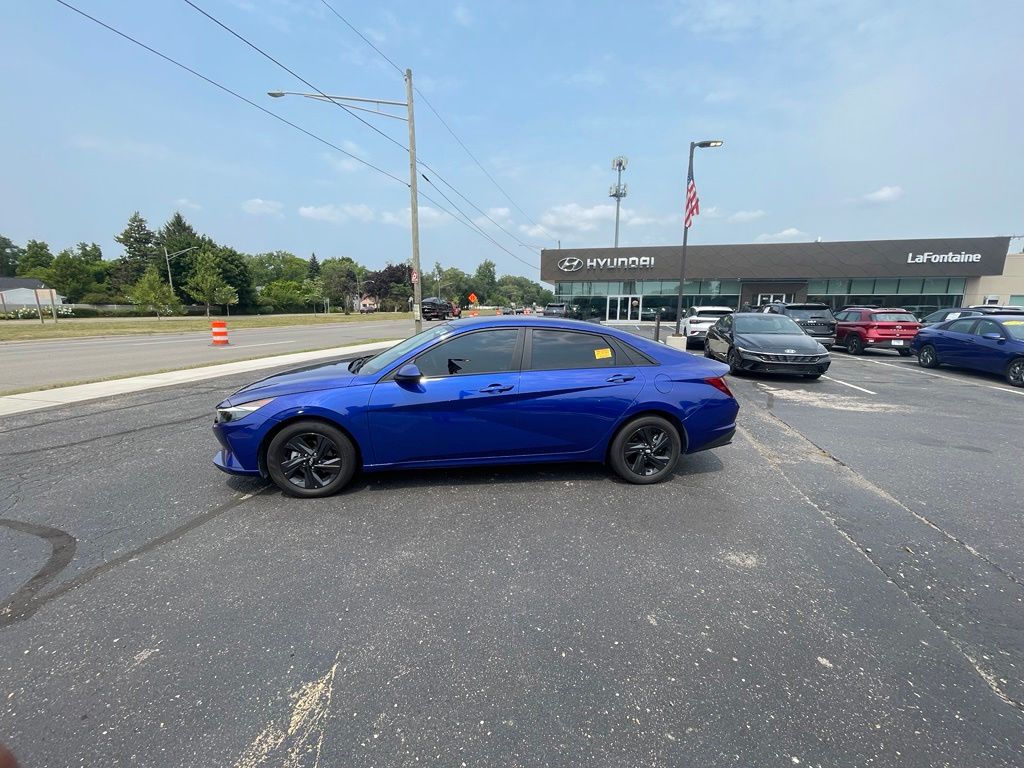 2023 Hyundai Elantra SEL