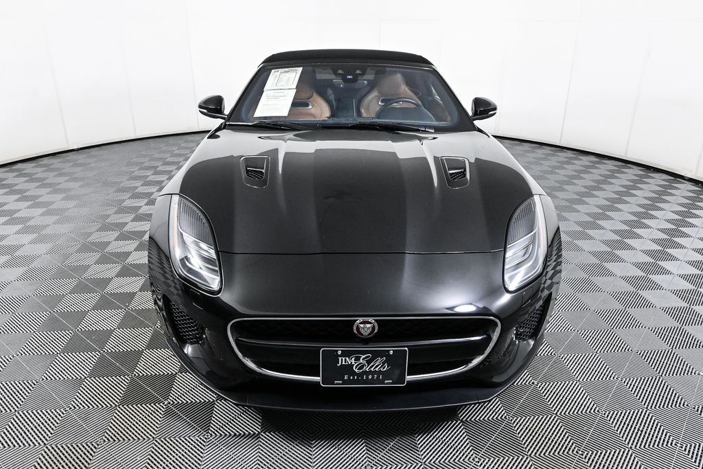 2019 Jaguar F-TYPE P380 2