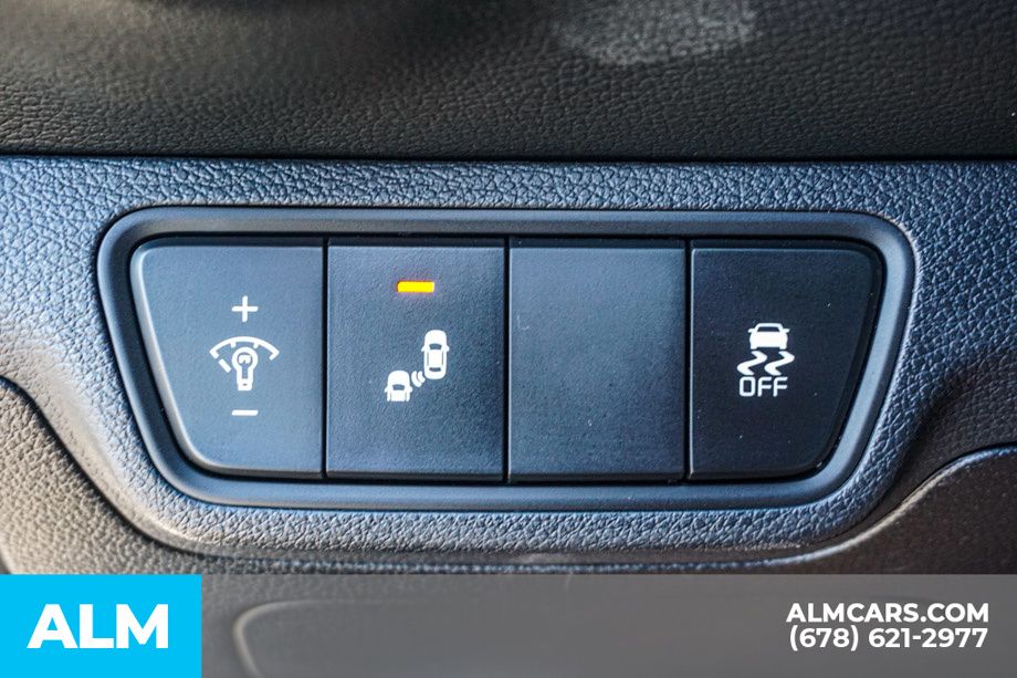 2023 Kia Forte GT-Line photo 40
