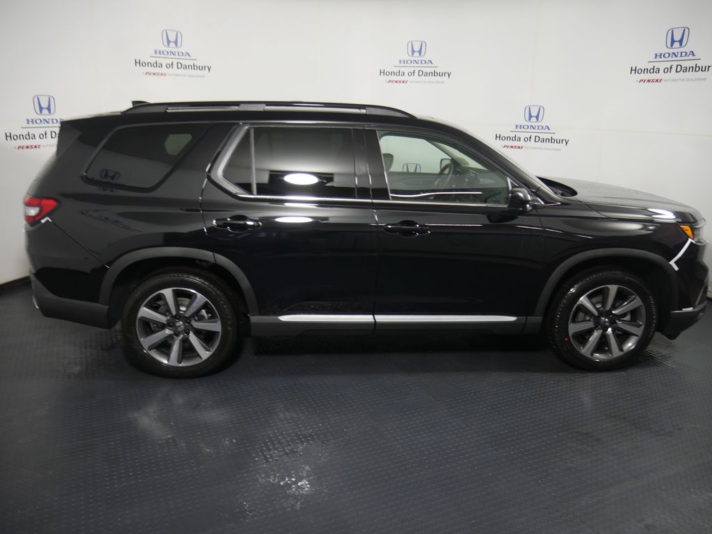 Thumbnail: 2025 Honda Pilot - 3