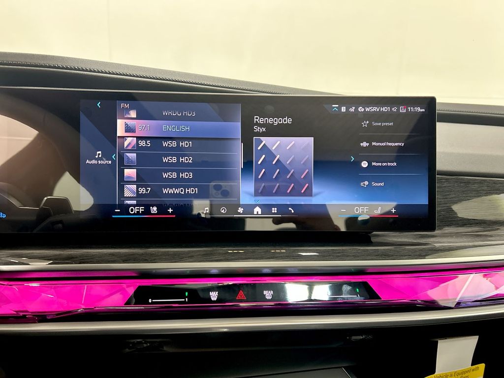 Thumbnail: 2025 BMW 7 Series - 16