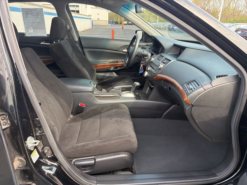 Thumbnail: 2012 Honda Accord - 24