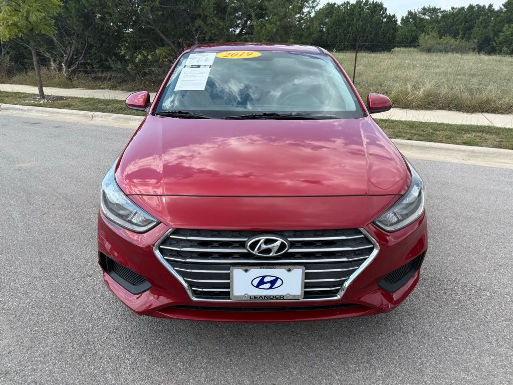 Thumbnail: 2019 Hyundai Accent - 2