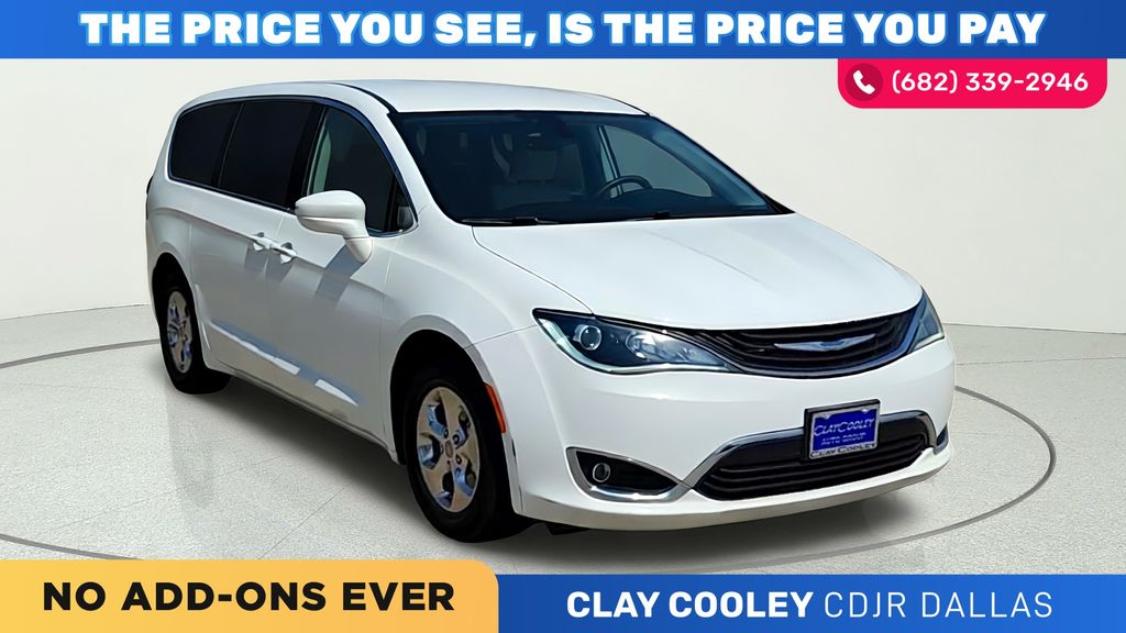 2019 Chrysler Pacifica Hybrid Touring Plus FWD