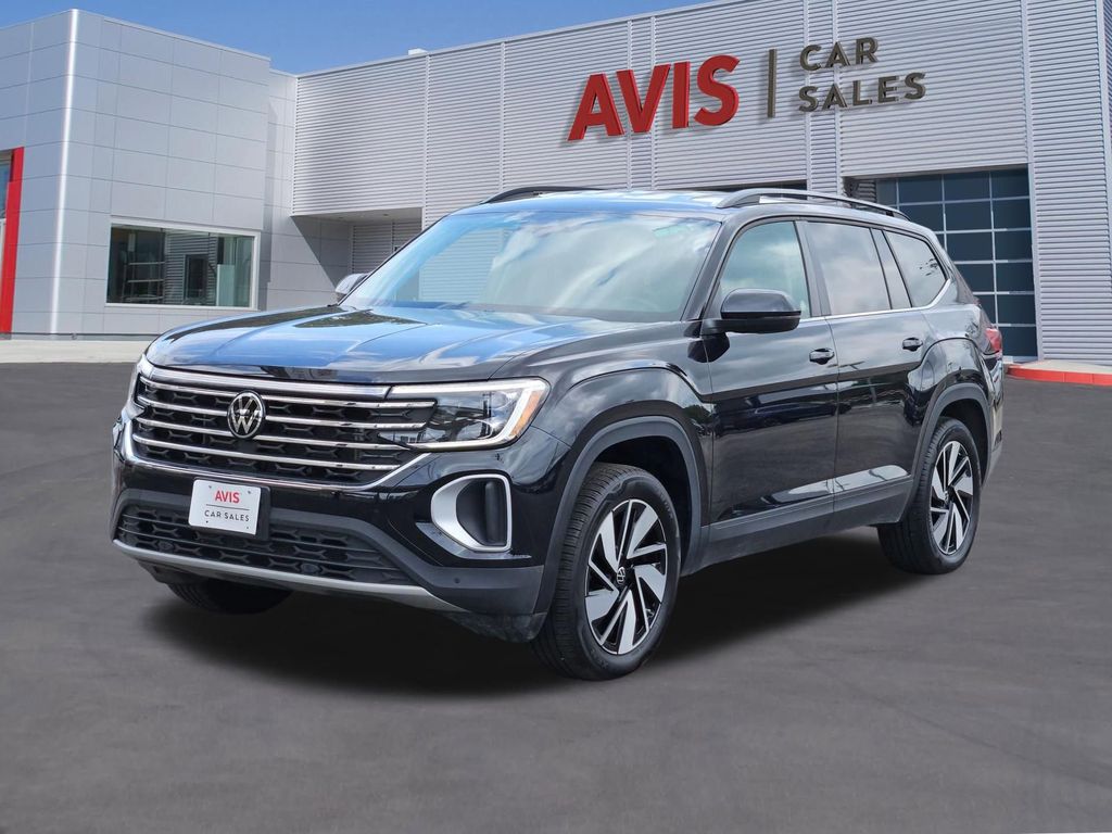 2025 Volkswagen Atlas SE FWD with Technology