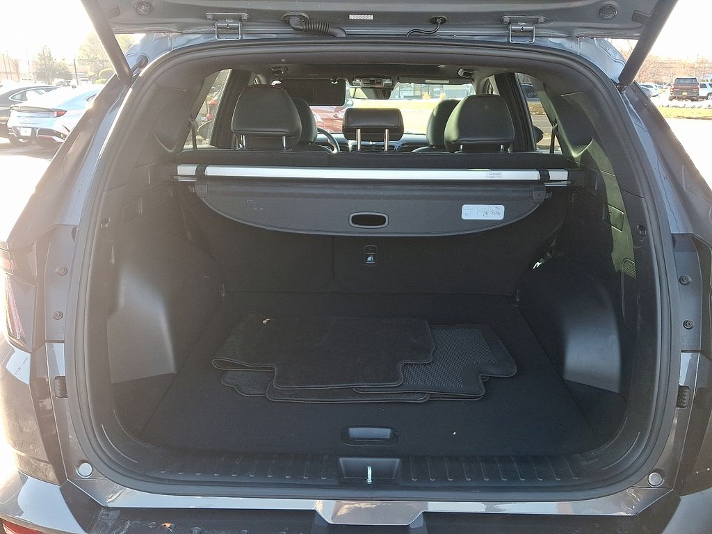 Thumbnail: 2023 Hyundai Tucson - 31