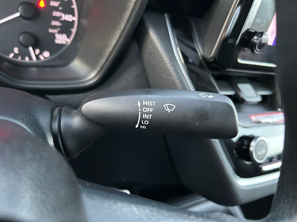 Thumbnail: 2023 Toyota Corolla - 20