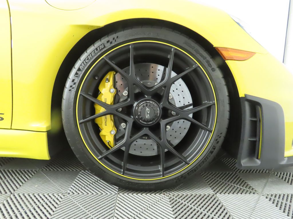 2024 Porsche   29