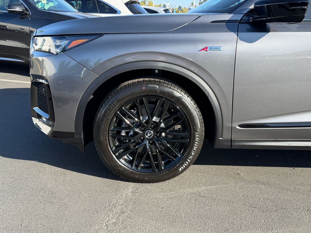 Thumbnail: 2026 Acura MDX - 5