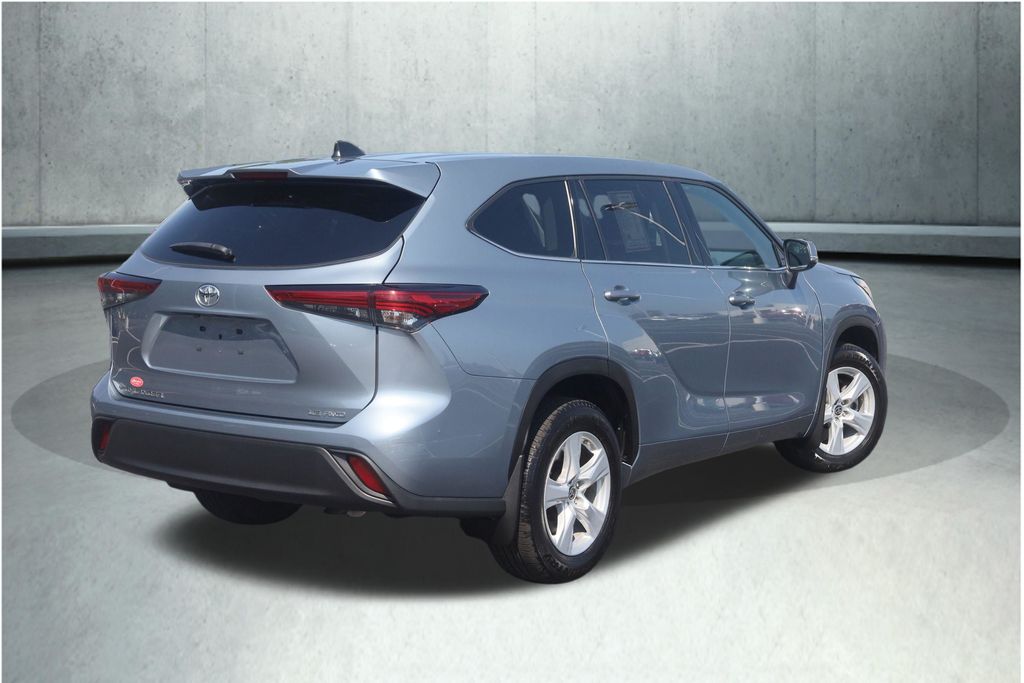 Used 2022 Toyota Highlander SUV