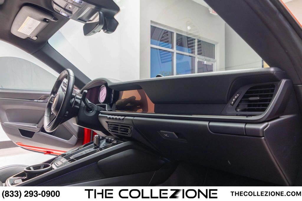 2023 Porsche 911
