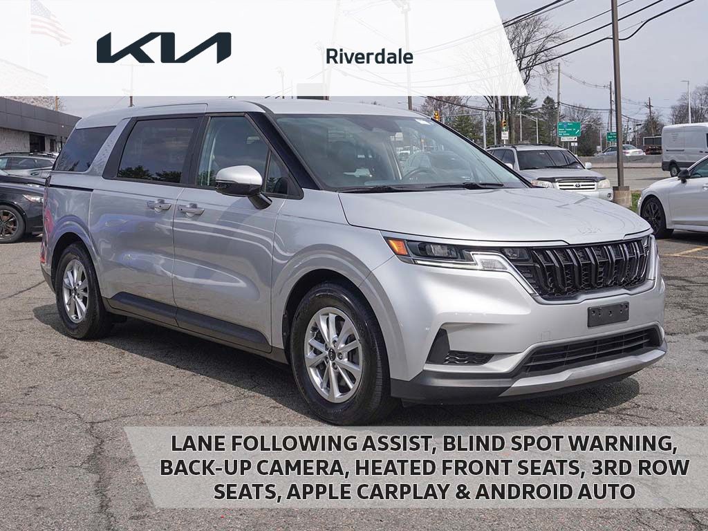 Silky Silver 2023 Kia Carnival LX FWD Minivan Front-Wheel Drive 8-Speed Automatic