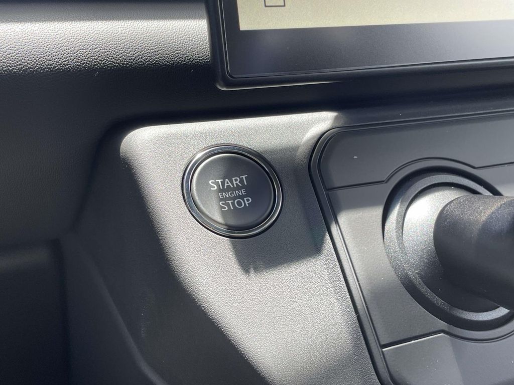 New 2026 Red Land Rover X-Dynamic SE image 29