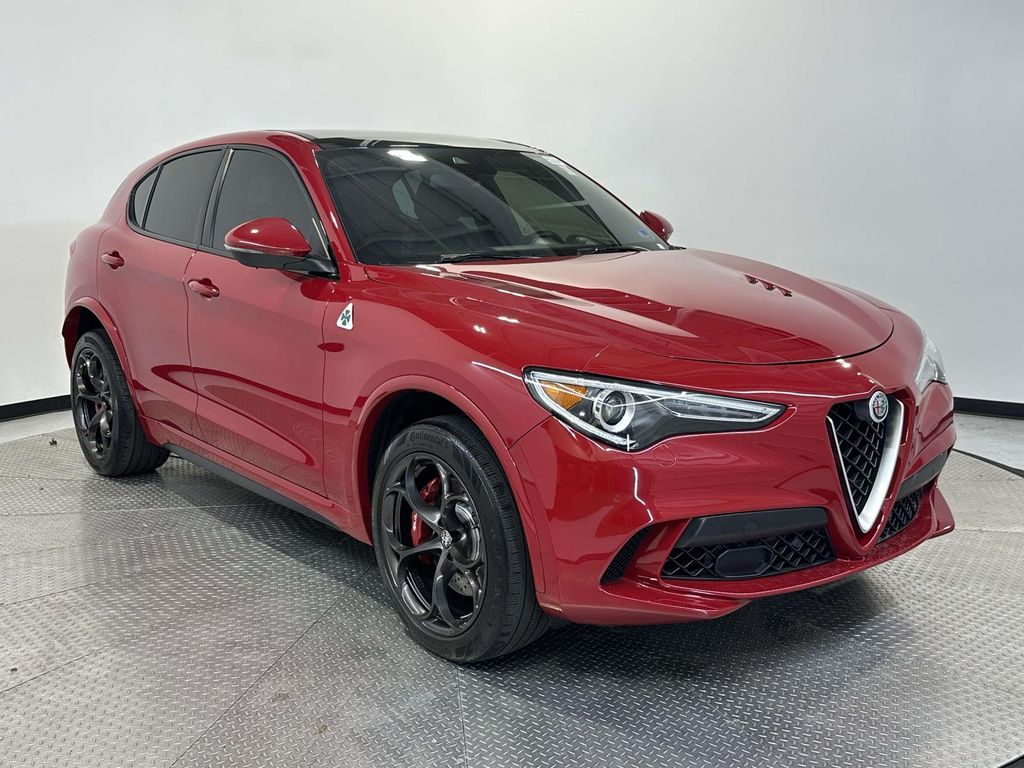 2021 Alfa Romeo Stelvio Quadrifoglio AWD