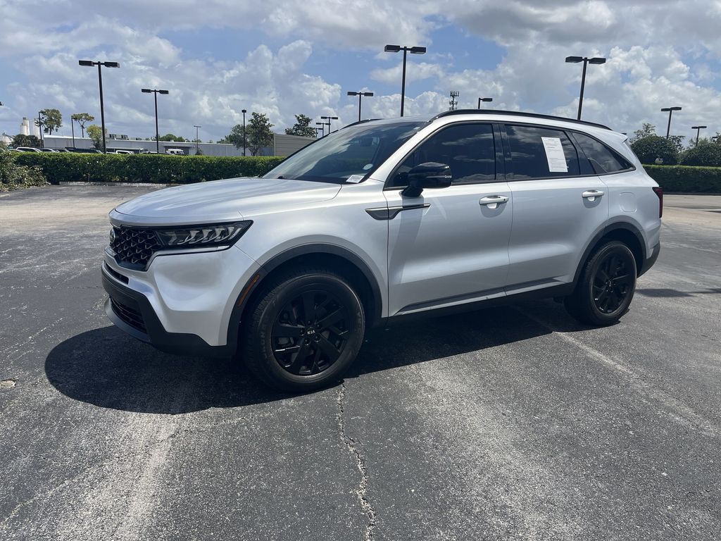 Thumbnail: 2021 Kia Sorento - 10