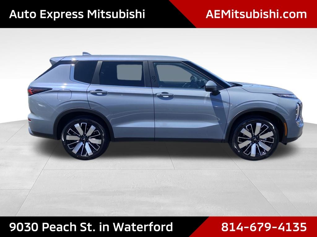 2026 Mitsubishi Outlander SE - 7