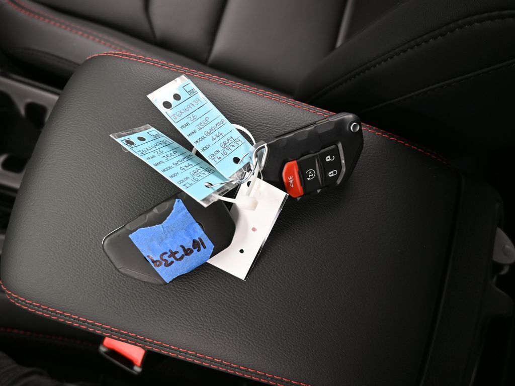 New 2026 Granite Crystal Metallic Clearcoat Jeep Rubicon image 17