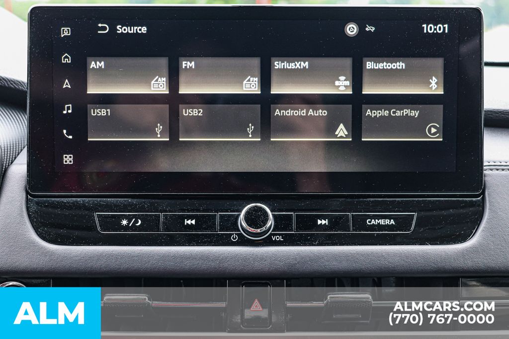 Used 2025 Gray Mitsubishi SE image 38