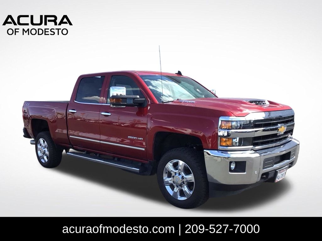2018 Chevrolet Silverado 2500HD LTZ Crew Cab 4WD