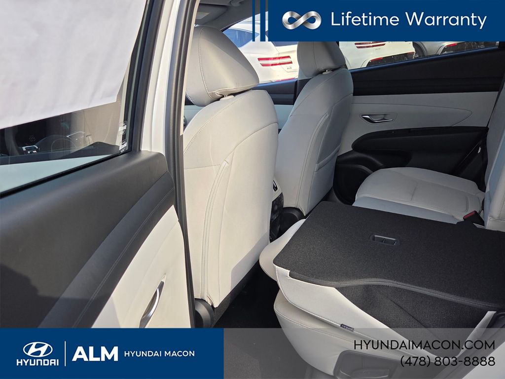 New 2026 White HYUNDAI SEL image 15