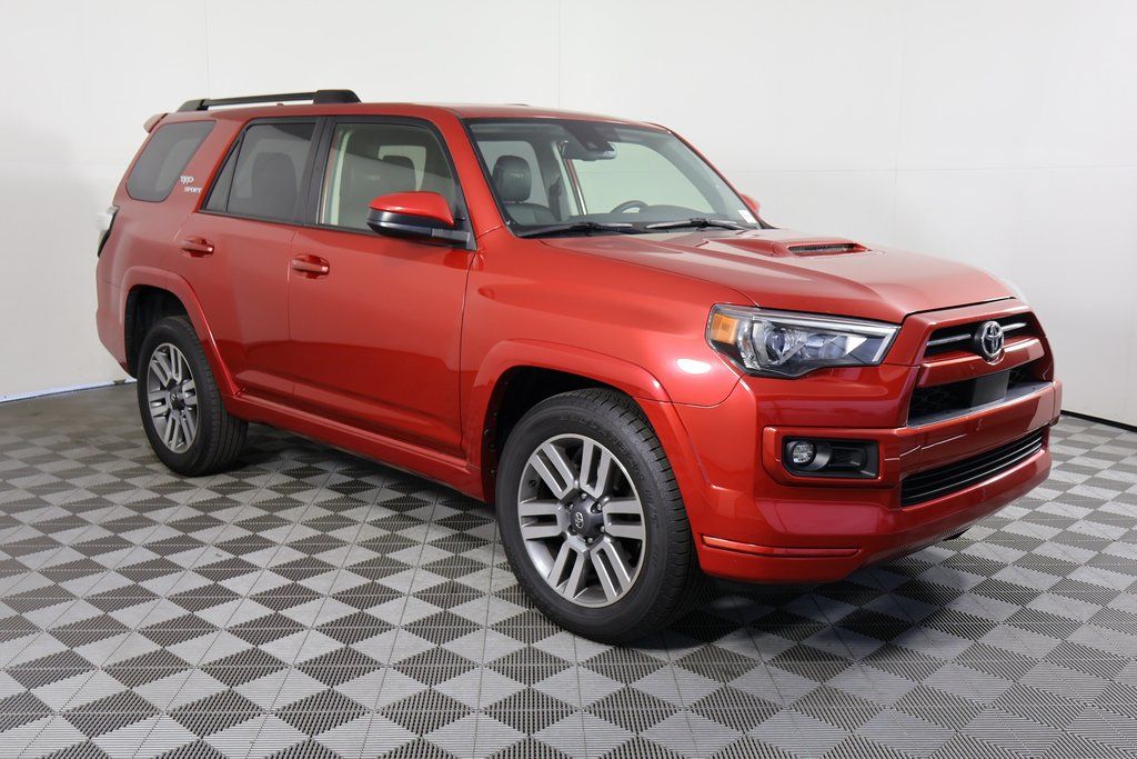 Thumbnail: 2022 Toyota 4Runner - 3