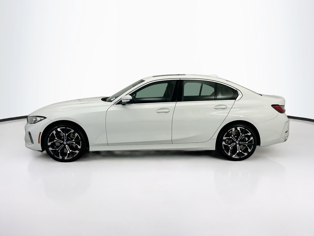 Thumbnail: 2026 BMW 3 Series - 8