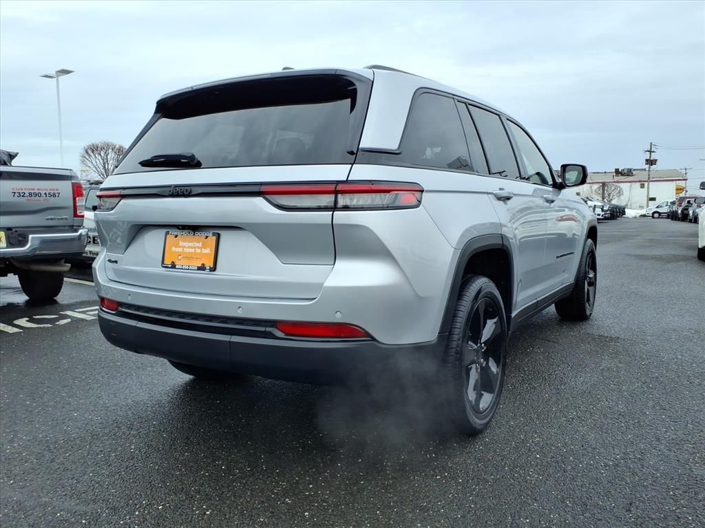 used 2023 Jeep Grand Cherokee car, priced at $32,900