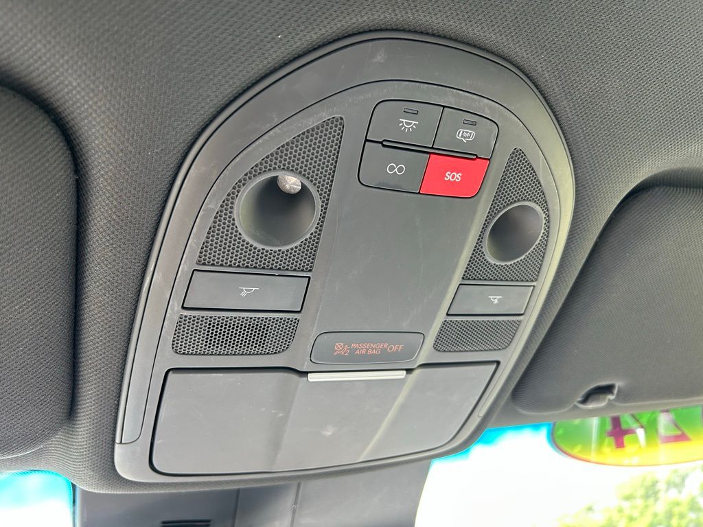 Thumbnail: 2024 Genesis G70 - 30