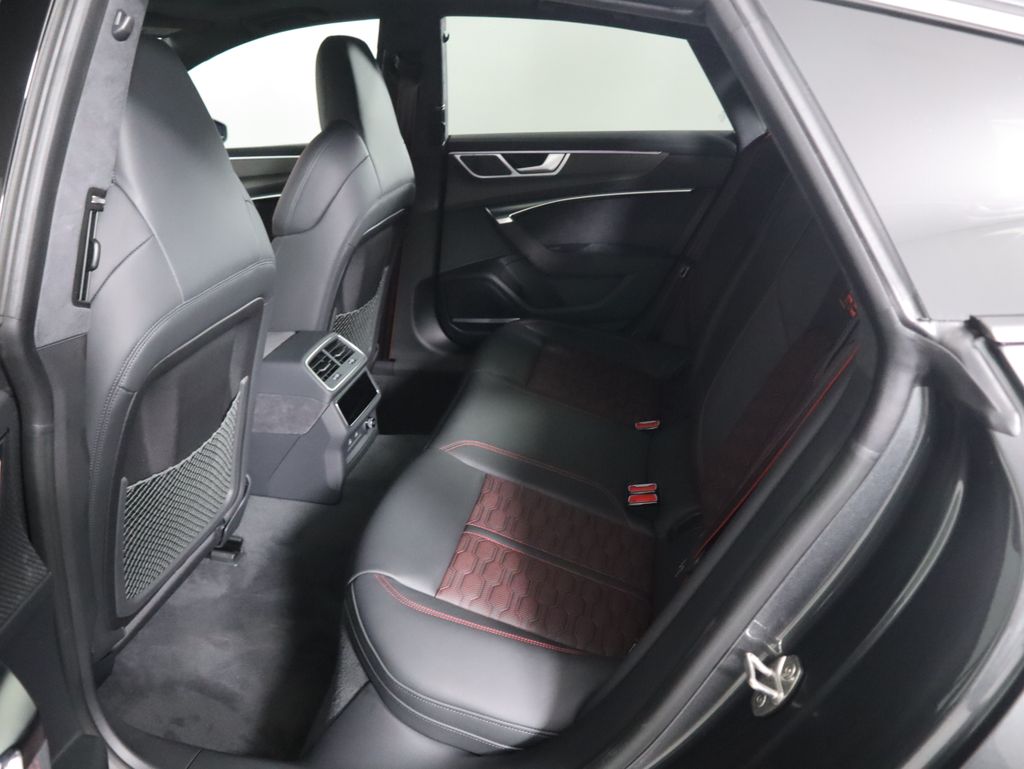 Thumbnail: 2026 Audi RS 7 - 23