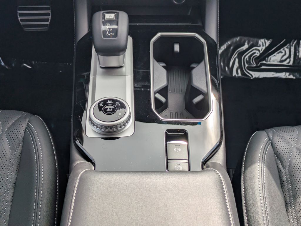 2025 Mitsubishi Outlander SEL - Photo 19