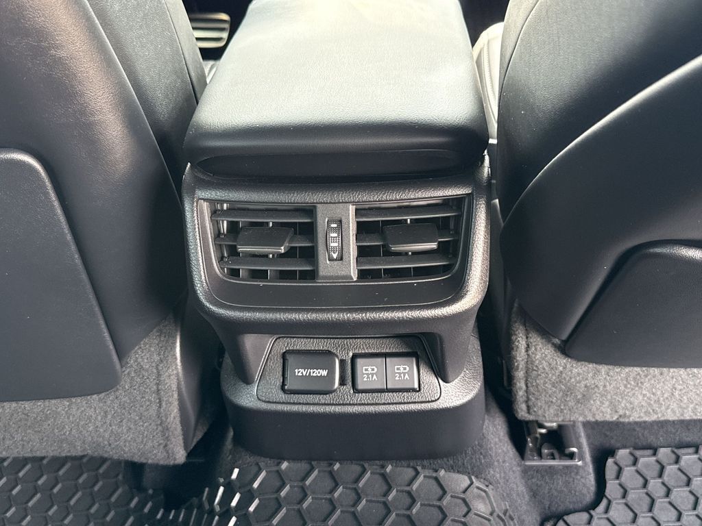 Thumbnail: 2021 Lexus ES - 18