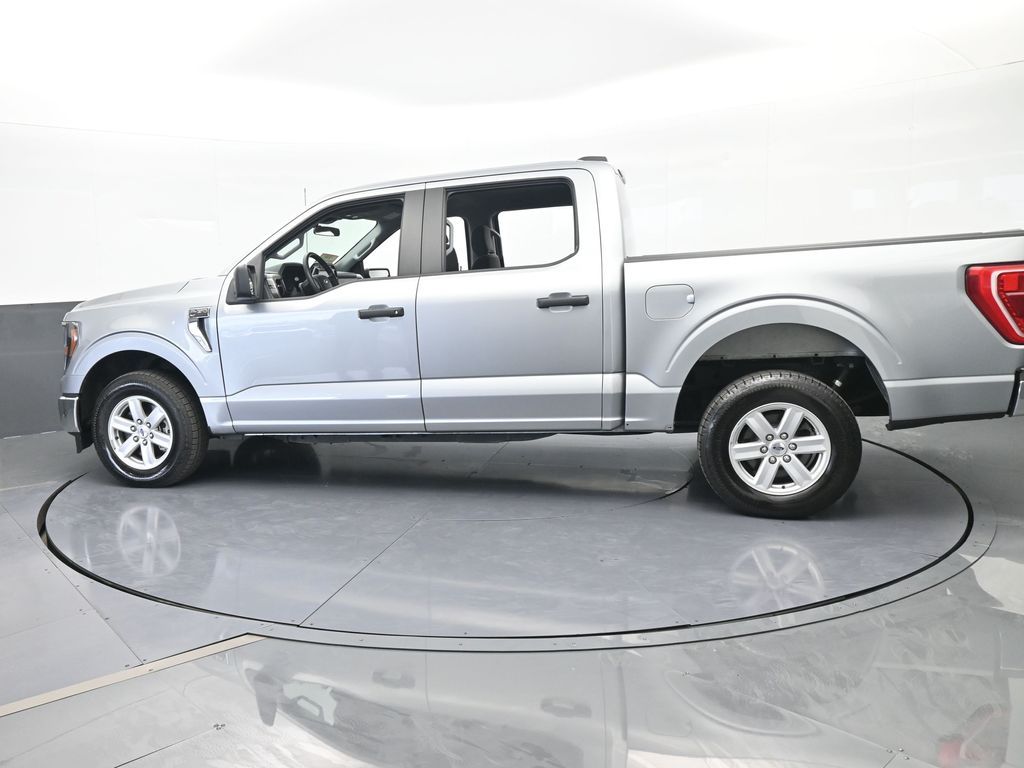 Used 2023 Silver Metallic Ford XLT image 3